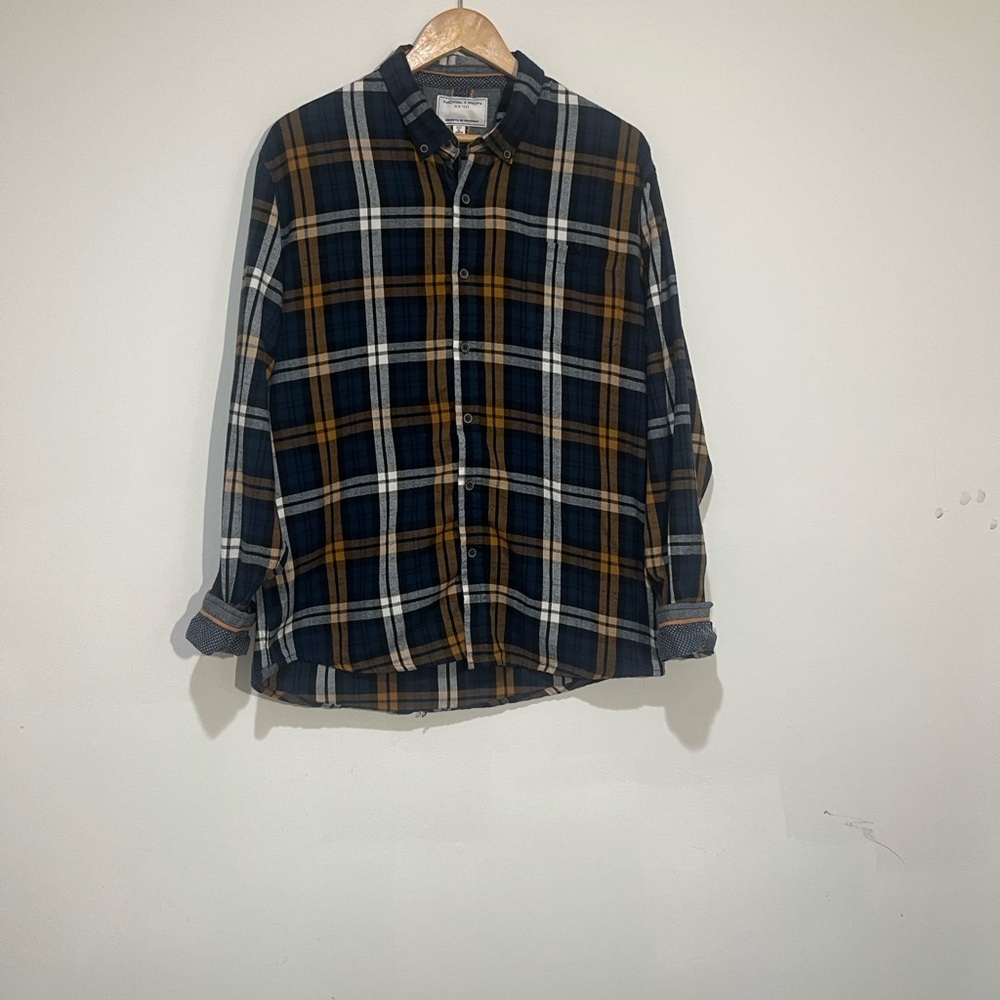 Casual Plaid Button-Down Shirt - Blue and Brown